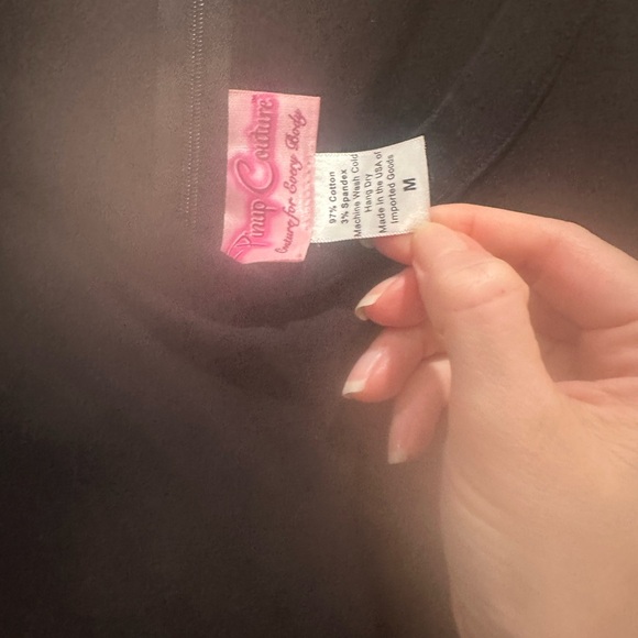 Pinup Couture Halloween Dress - Picture 4 of 5